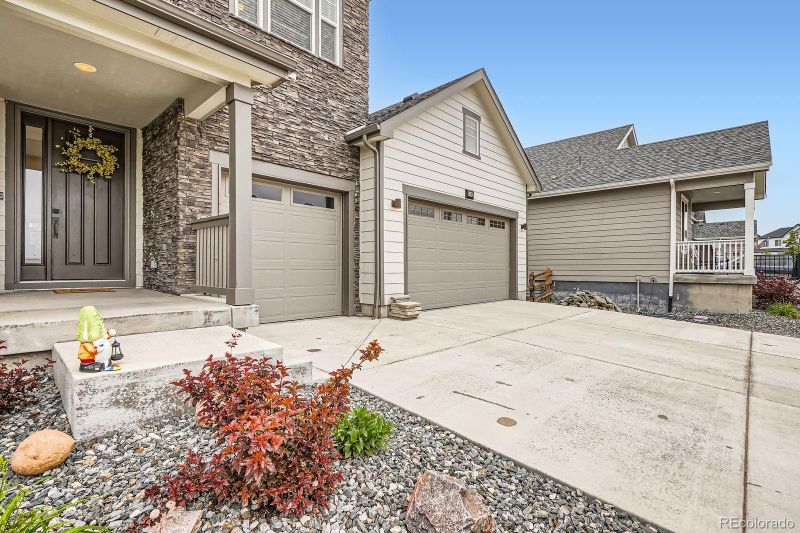 1403 Hart Ln, Elizabeth, CO 80107
