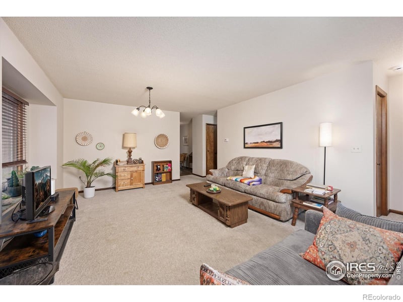 3029 Aspen Dr, Loveland, CO 80538