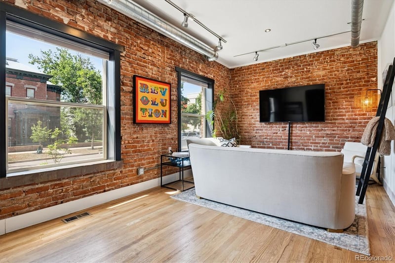 2524 Champa St #4, Denver, CO 80205