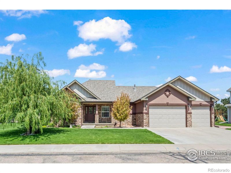 29 Pioneer Pl, Eaton, CO 80615