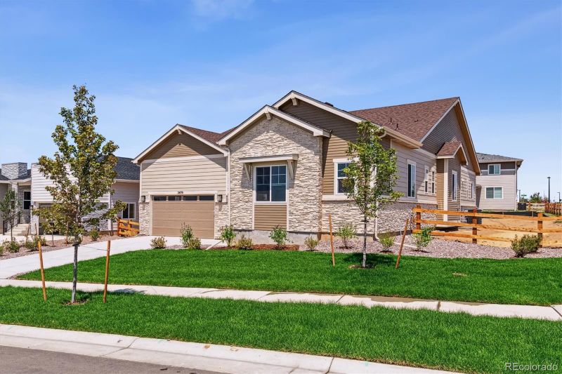 24791 E 38th Ave, Aurora, CO 80019