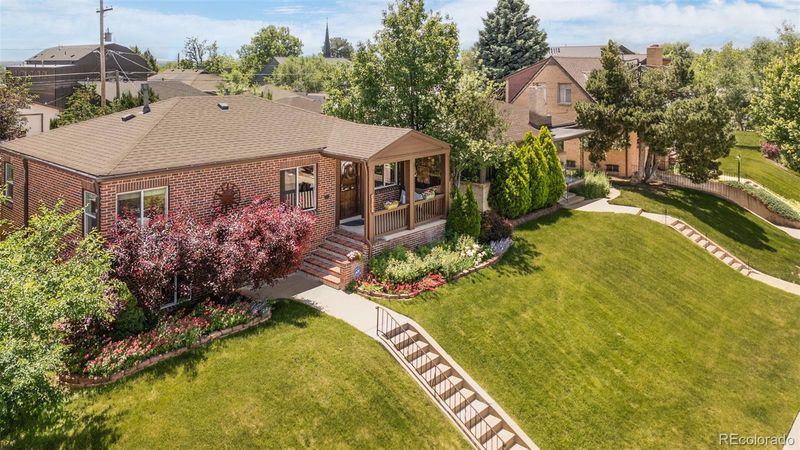 5044 W Moncrieff Pl, Denver, CO 80212
