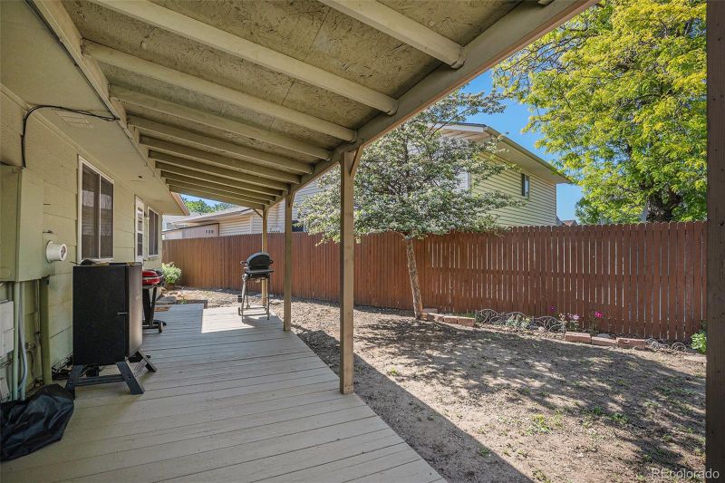 1641 Biscay Cir, Aurora, CO 80011