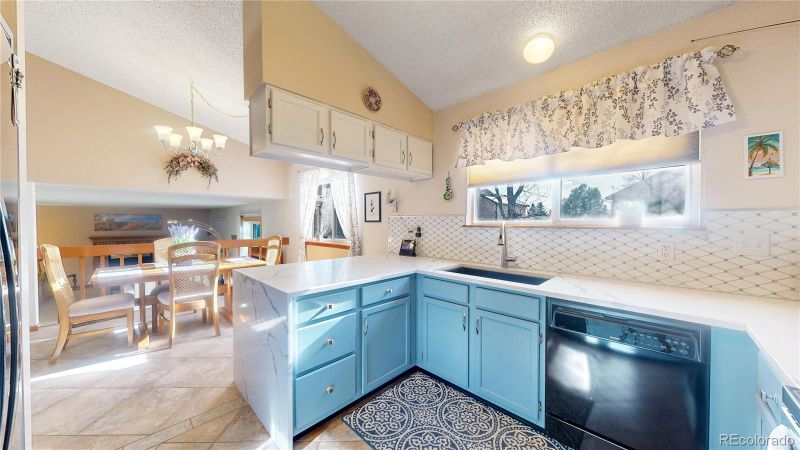 17588 E Dickenson Pl, Aurora, CO 80013