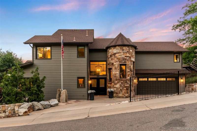 600 Cascade Dr, Golden, CO 80403