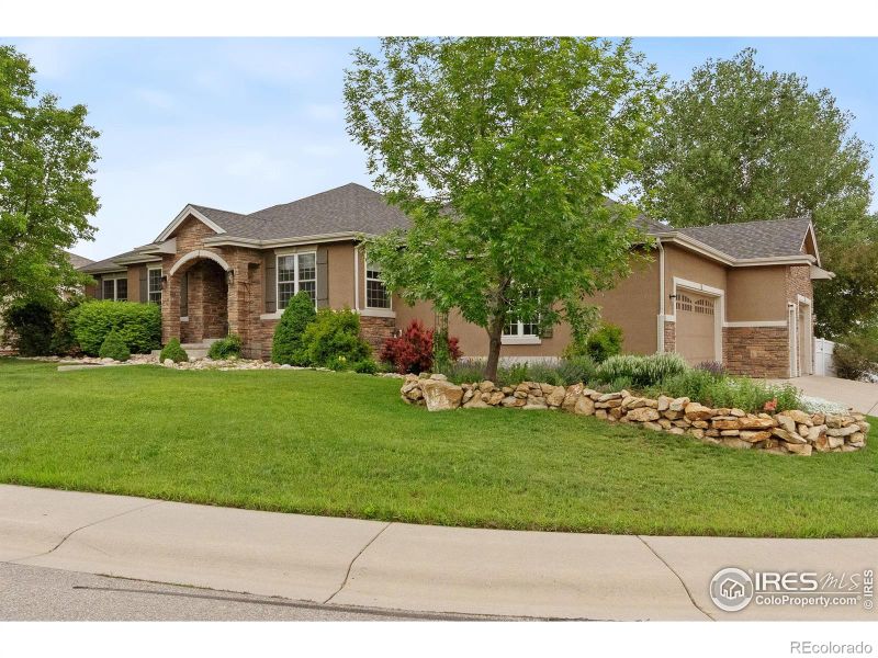 1926 Crested Butte Ct, Loveland, CO 80538