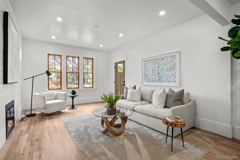 2569 Forest St, Denver, CO 80207