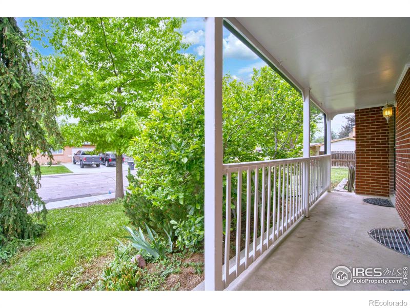 1868 Princess Dr, Longmont, CO 80501