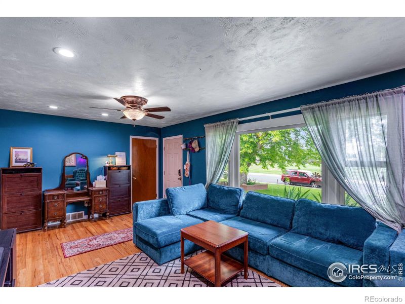 2812 W 6th St, Greeley, CO 80634