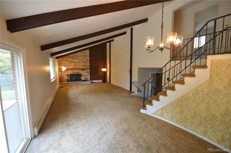 8450 Mason Cir, Westminster, CO 80031