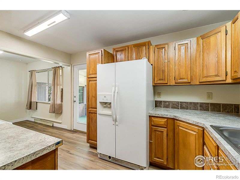 2518 12th Ave Ct, Greeley, CO 80631