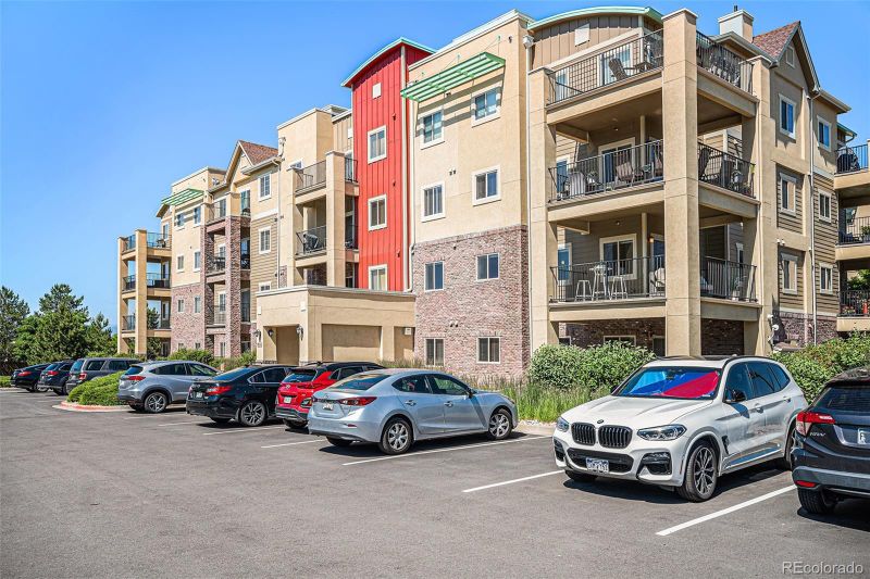 1044 Rockhurst Dr #207, Highlands Ranch, CO 80129