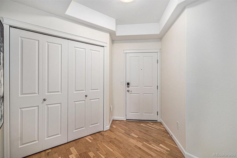1044 Rockhurst Dr #207, Highlands Ranch, CO 80129