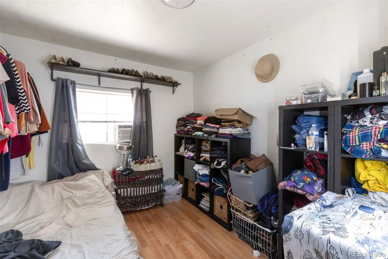 358 S Osceola St, Denver, CO 80219