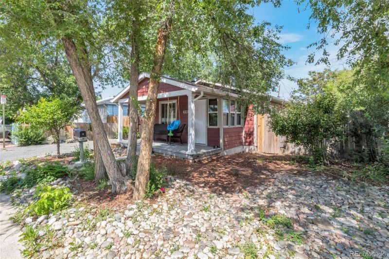 358 S Osceola St, Denver, CO 80219