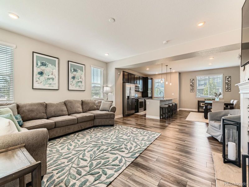 11902 Norfolk Ct, Commerce City, CO 80022
