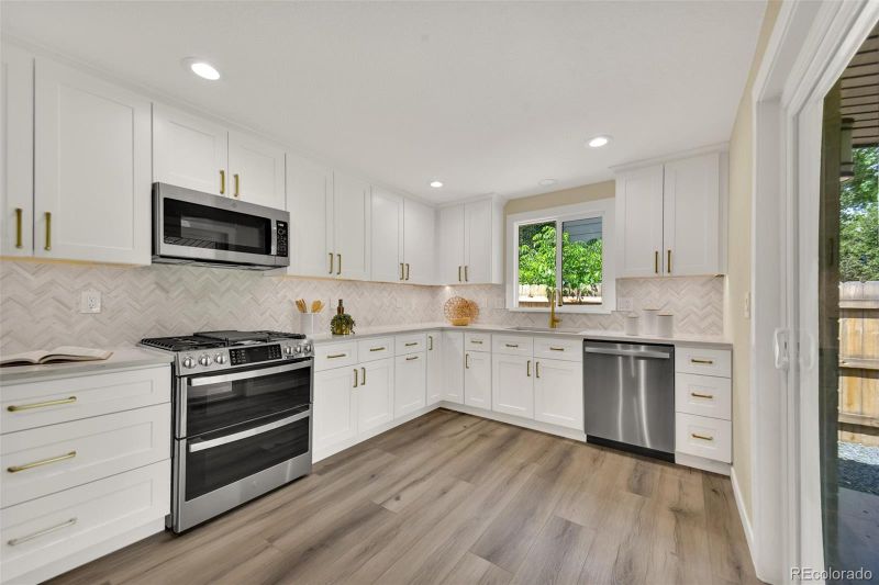 1980 S Kearney Way, Denver, CO 80224