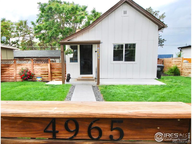 4965 Clayton St, Denver, CO 80216