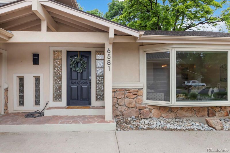 6581 E Heritage Pl, Englewood, CO 80111