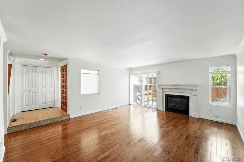 1050 S Monaco Pw #125, Denver, CO 80224