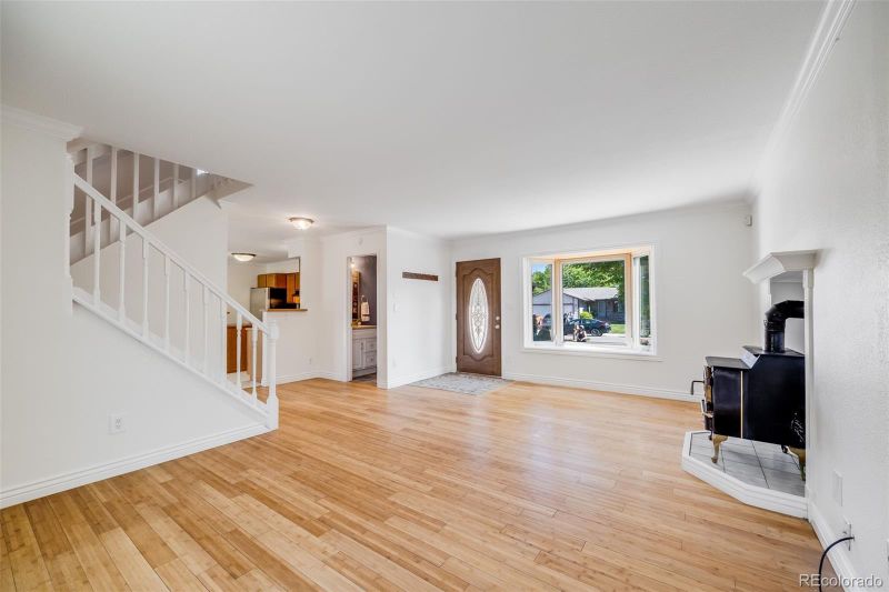 3870 S Ouray Way, Aurora, CO 80013