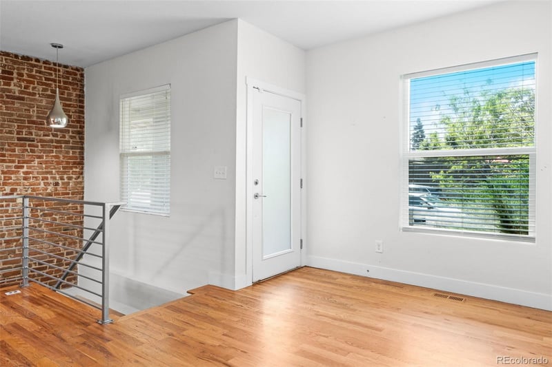 1211 E 26th Ave, Denver, CO 80205