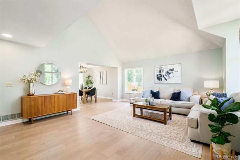 16438 E Prentice Cir, Centennial, CO 80015
