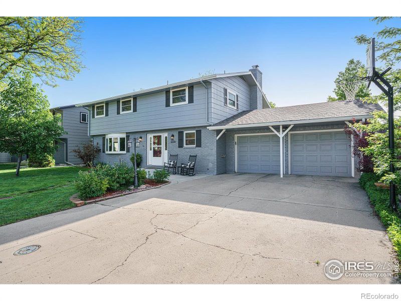 2316 Estrella Ave, Loveland, CO 80538