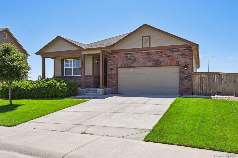 8020 E 136th Dr, Thornton, CO 80602