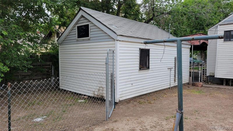 2306 Wyoming Ave, Pueblo, CO 81004