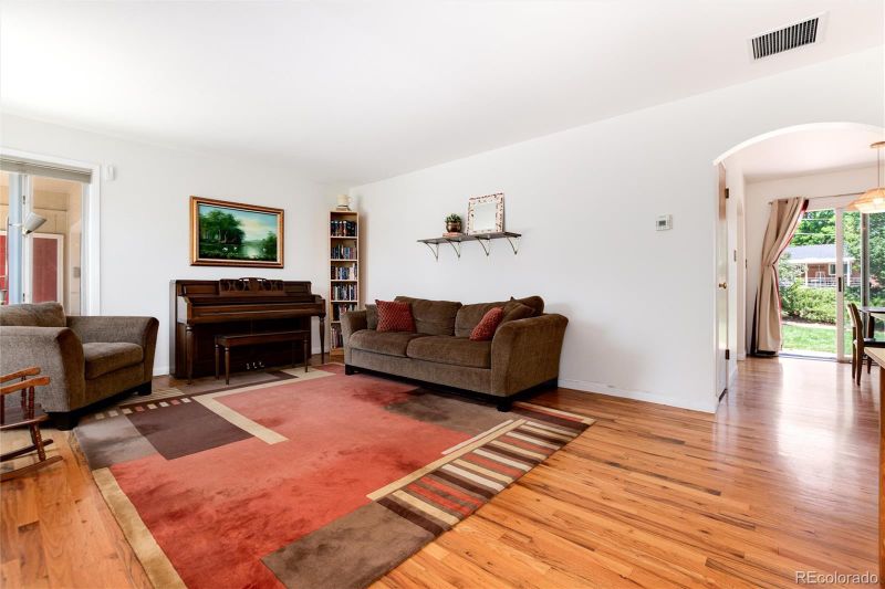 5067 S Mabre Ct, Littleton, CO 80123