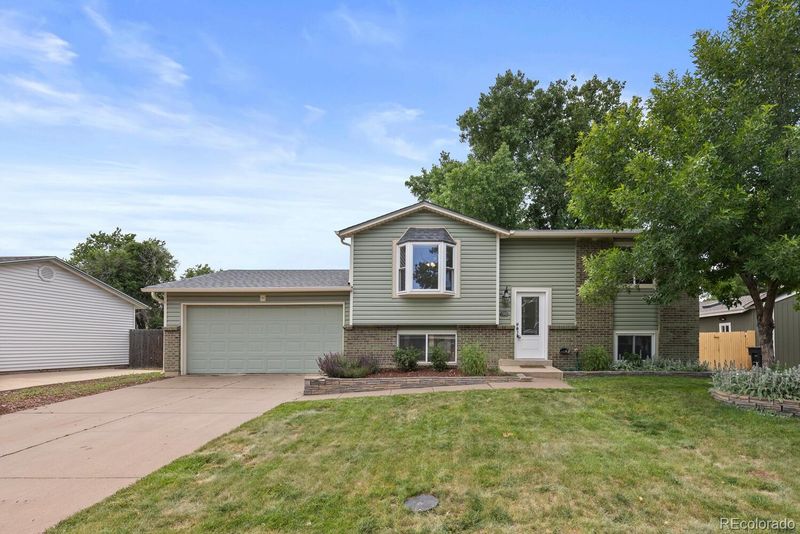 11823 Steele St, Thornton, CO 80233