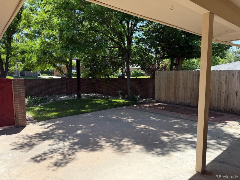 707 W Briarwood Ave, Littleton, CO 80120