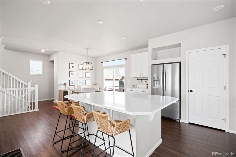 21925 E 44th Pl, Aurora, CO 80019