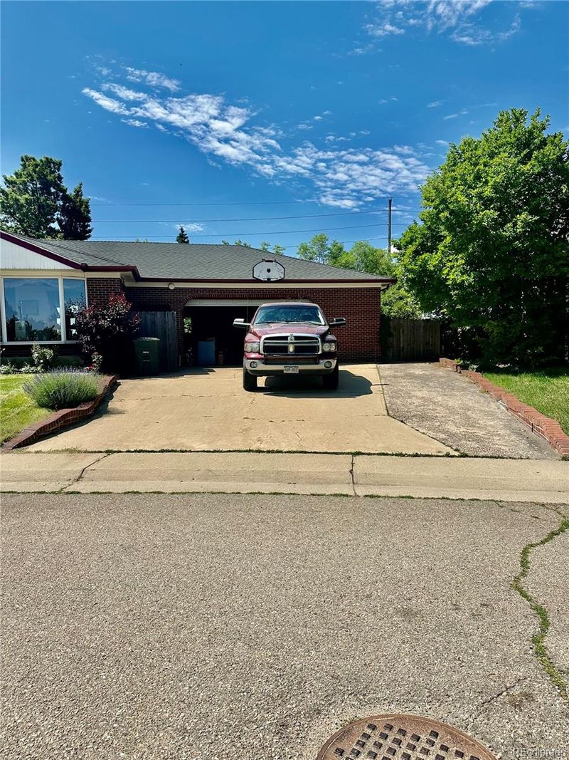 10425 Franklin Way, Northglenn, CO 80233