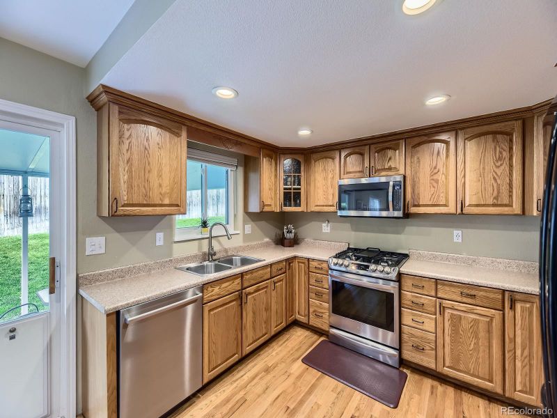 5456 E Briarwood Pl, Centennial, CO 80122
