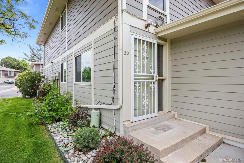 1250 S Monaco Pw #50, Denver, CO 80224
