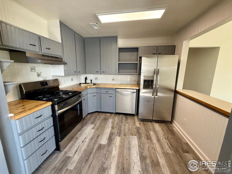 134 N 23rd Ave Ct, Greeley, CO 80631
