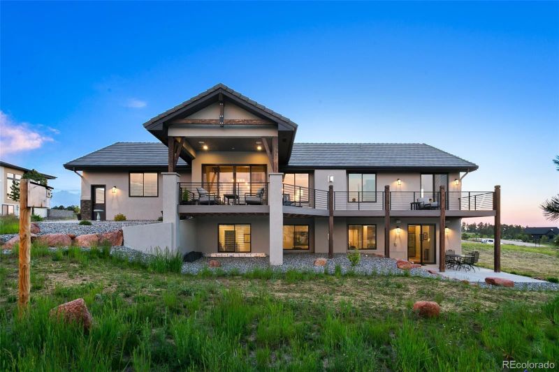 3785 Pinehurst Cir, Colorado Springs, CO 80908