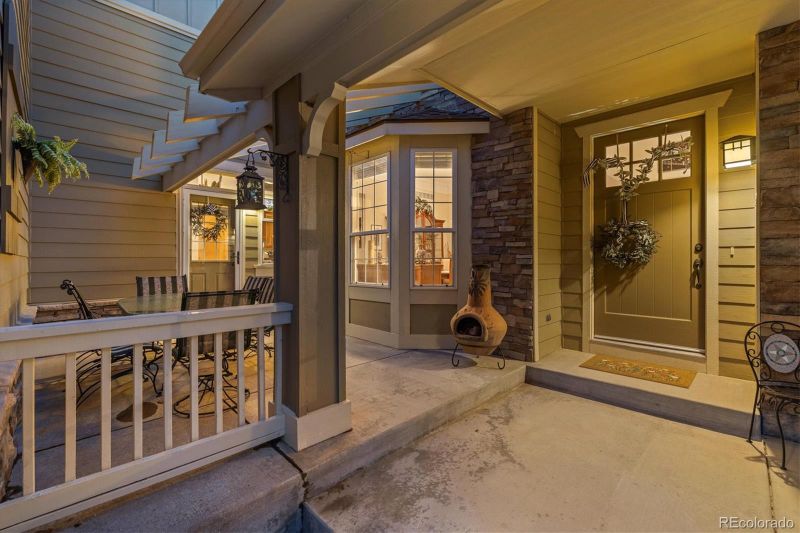 24422 E Frost Dr, Aurora, CO 80016