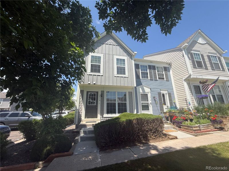 10716 Foxwood Ct, Parker, CO 80138