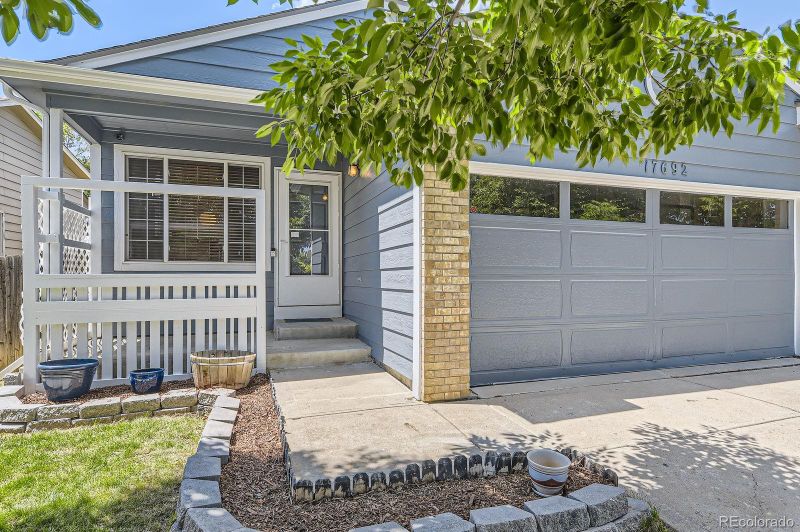 17692 E Brown Cir, Aurora, CO 80013