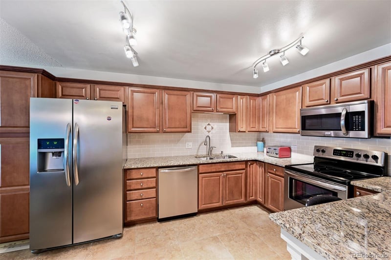 710 S Clinton St #9A, Denver, CO 80247