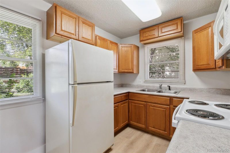 2739 Ron Ct, Colorado Springs, CO 80909
