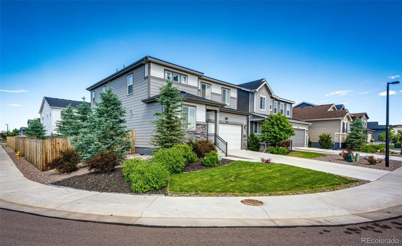 350 Vista Cliff Cir, Castle Rock, CO 80104