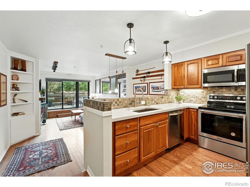 854 Walnut St #B, Boulder, CO 80302
