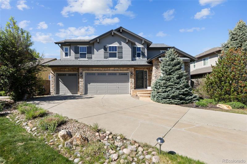 6850 S Harvest Ct, Aurora, CO 80016