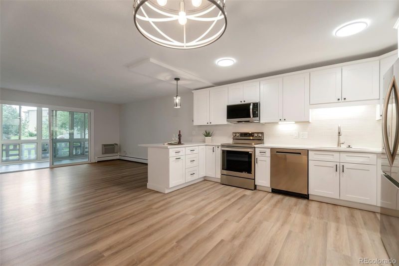 625 S Alton Way #3A, Denver, CO 80247