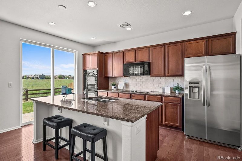 15602 E 117th Ave, Commerce City, CO 80022