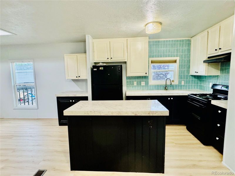 340 Laveta Pass Ave, Golden, CO 80401